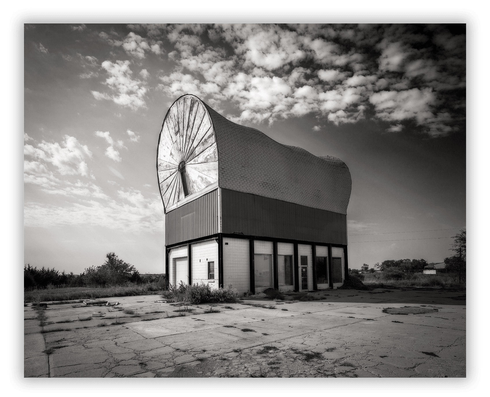 World's Largest Covered Wagon, Milford, NE