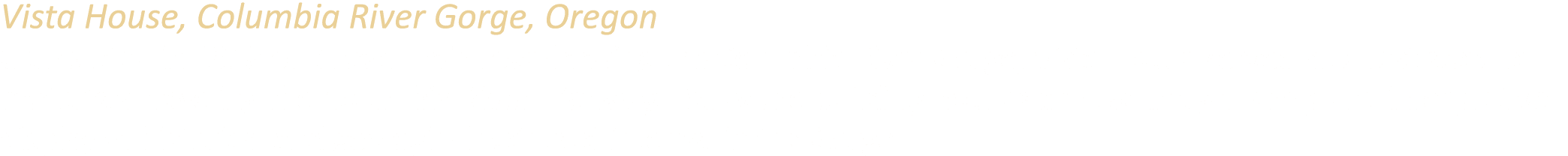 Vista House, Columbia River Gorge, Oregon Completed in 1918 on Crown Point overlooking the Columbia River Gorge, Vist...